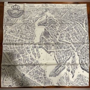 New in Box Hermes La Cite Cavaliere 90 Scarf